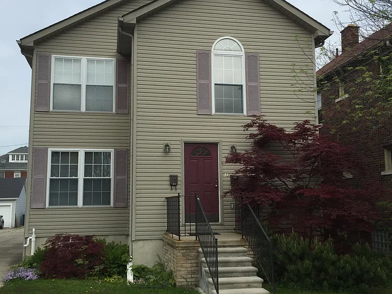 1008 Lakepointe St #1 — Photo 2