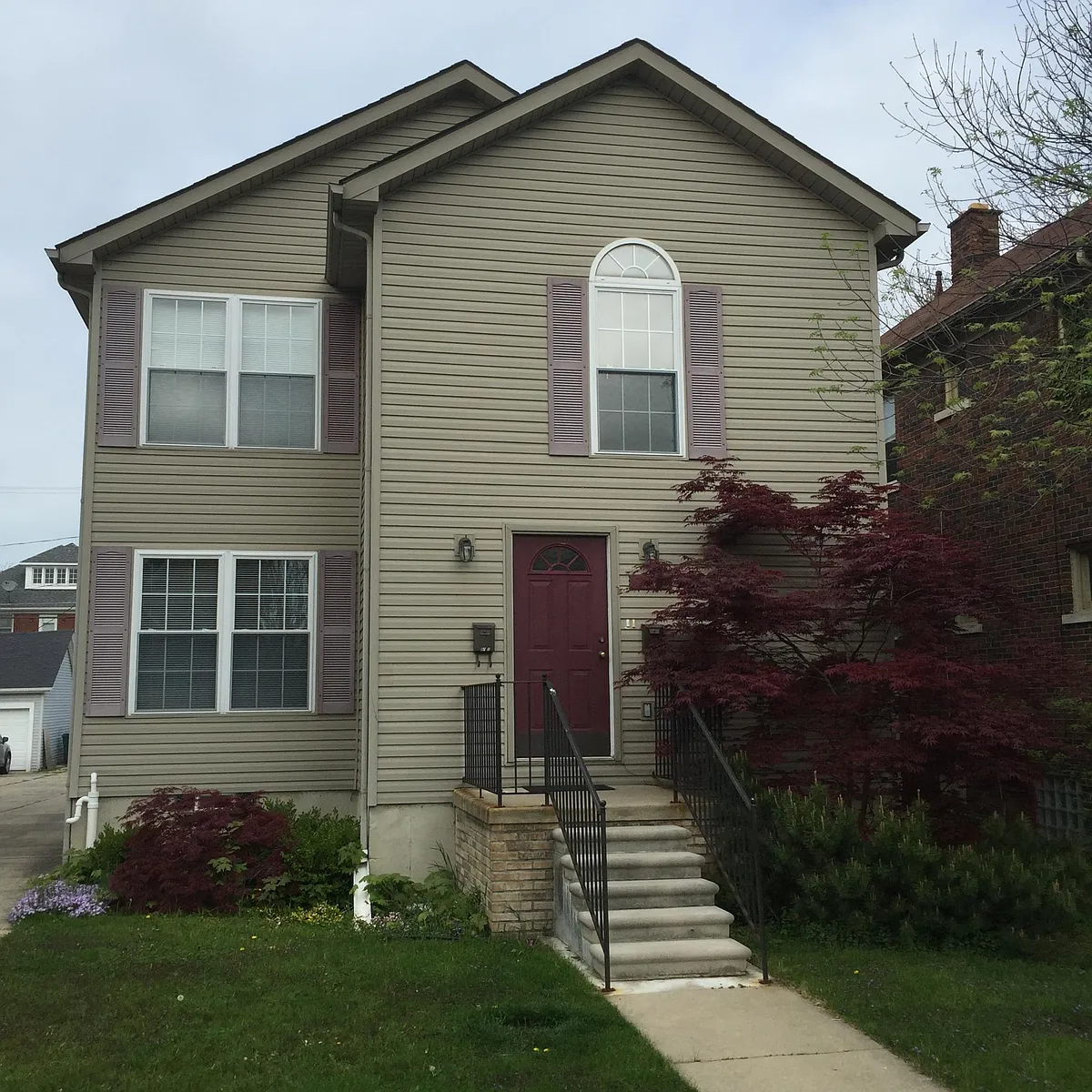 Building Photo - 1008 Lakepointe St #1