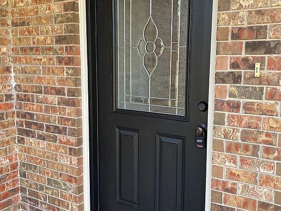 2nd image of 11502 NW 121st Pl