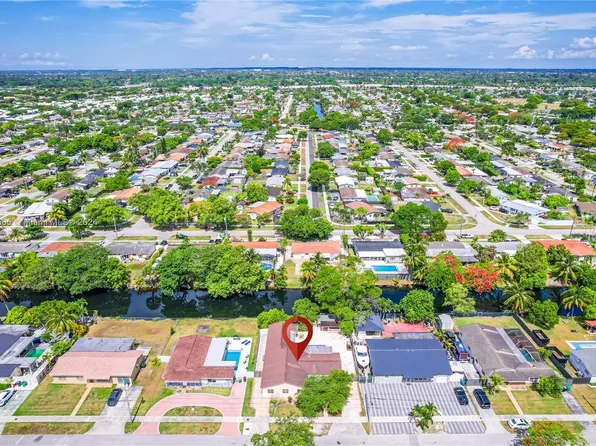 5810 SW 109th Ave, Miami, FL 33173