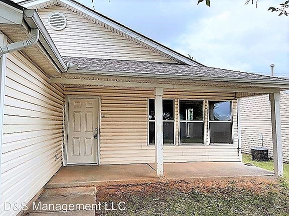 2nd image of 10437 Aberdeen Dr