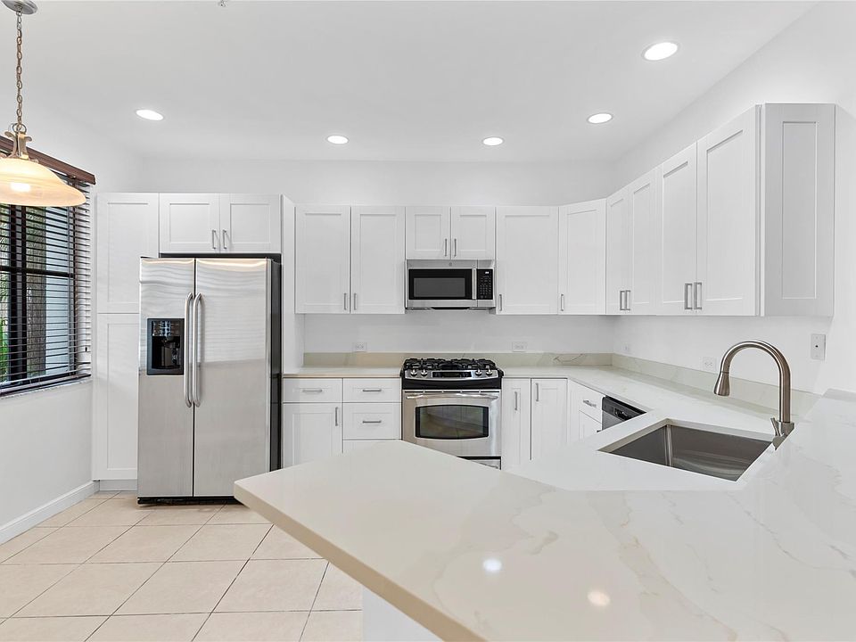 1st image of 2901 NW 126th Avenue #105