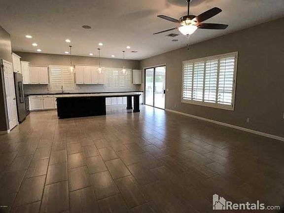 5th image of 6823 W Grovers Ave