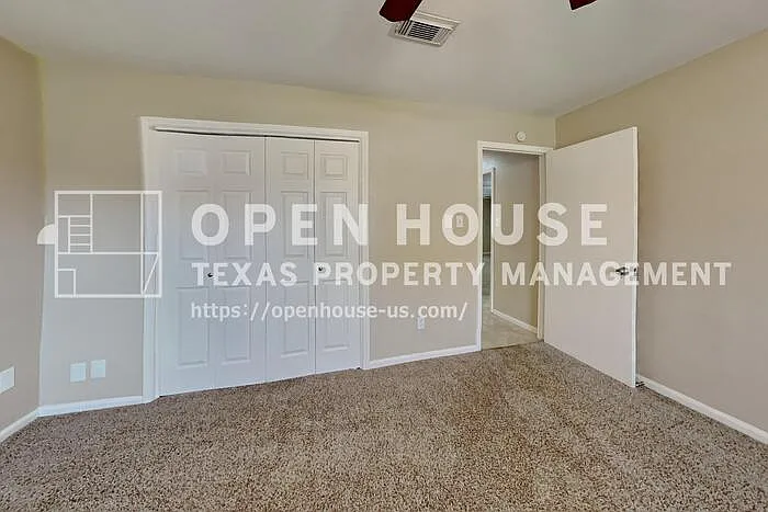 3202 Vandyke Dr — Photo 15