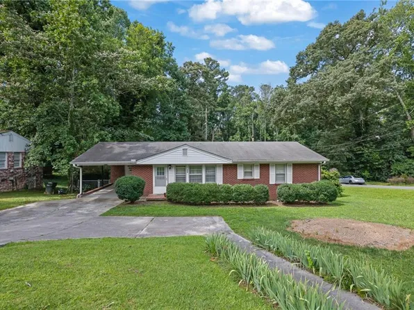 118 Hurt Rd SE, Smyrna, GA 30082