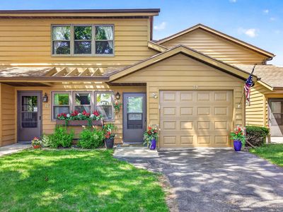 1135 Manor Dr APT 29, Neenah, WI, 54956