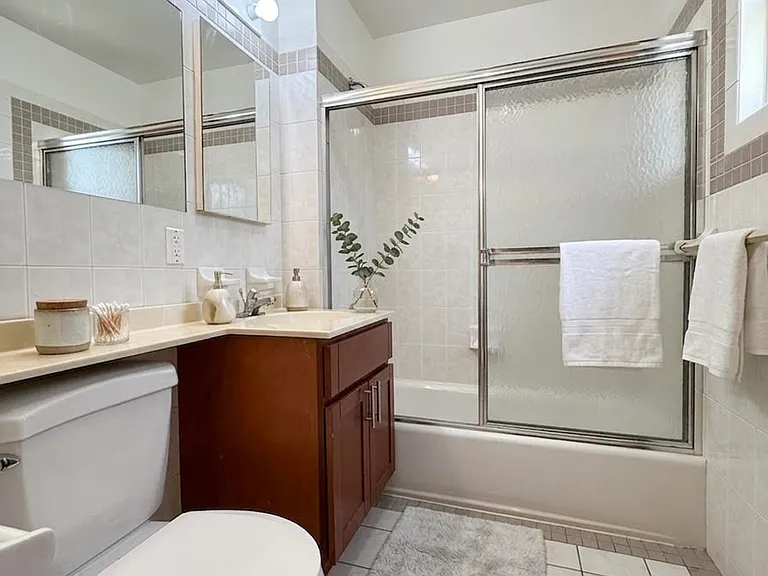 203 Rivington St #4H — Photo 4