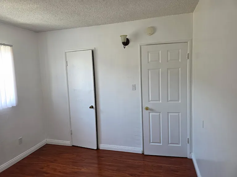 938 S Gilbuck Dr #E — Photo 8