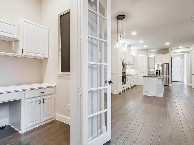 8071 Canal St — Photo 12