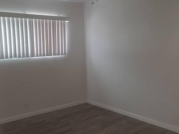 2nd image of 4834 W 118th Pl