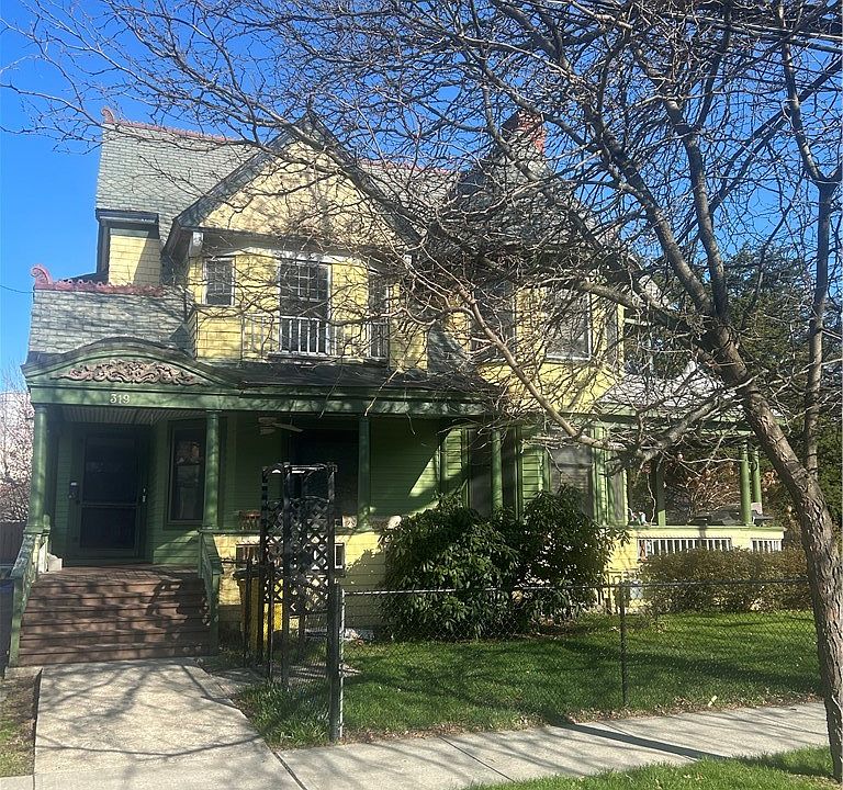 1st image of 319 Catherine St