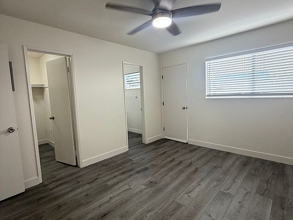 5th image of 2272 W Colchester Dr APT 2