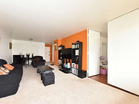 2nd image of 175-20 Wexford Ter APT 6E