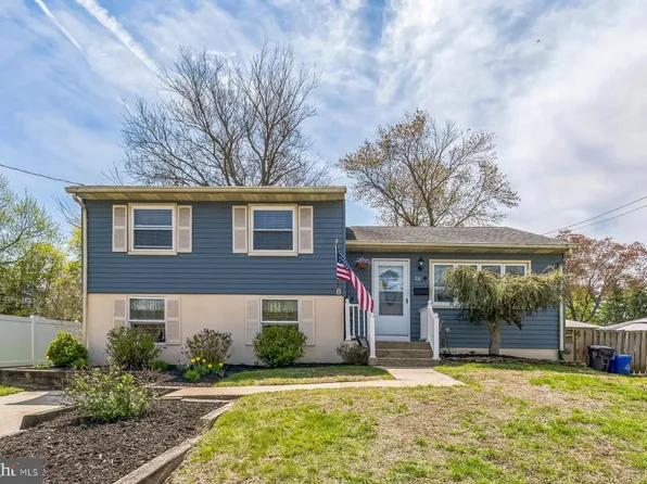 26 Jefferson Ave, Marlton, NJ 08053