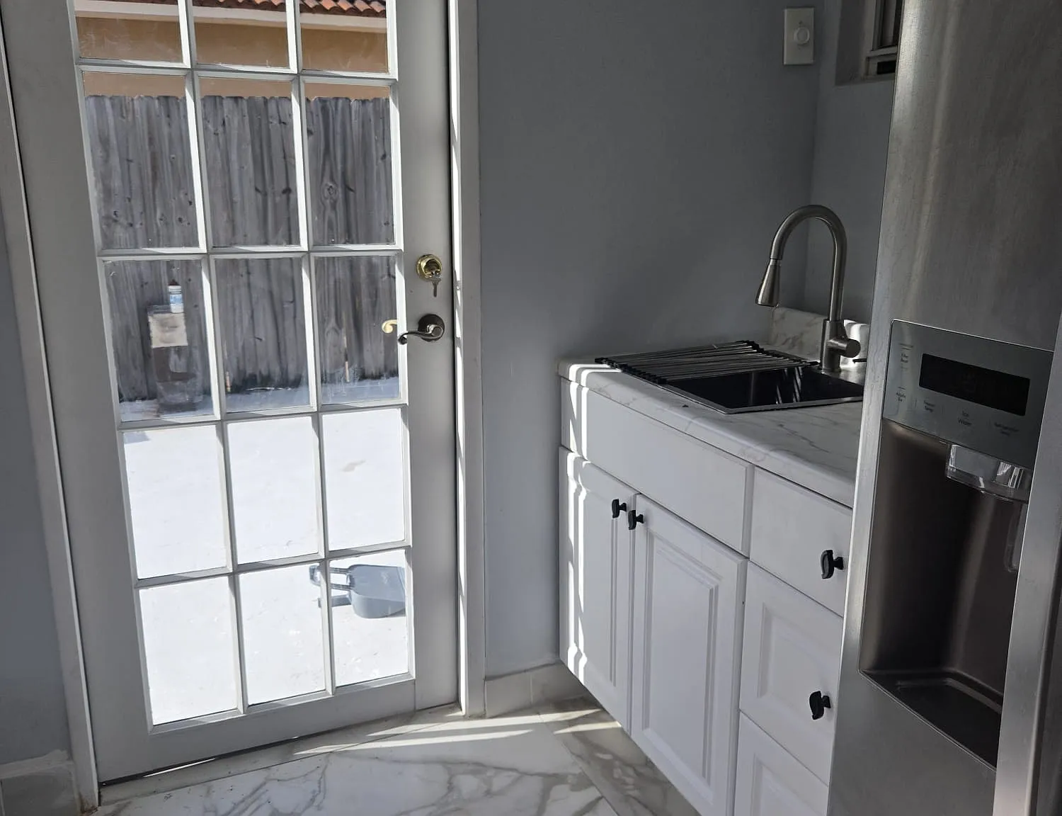 1 bed, 1250 sqft, $1,300 — Photo 4