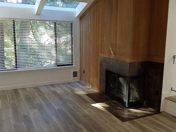 5th image of 4011 145th Ave NE #A06