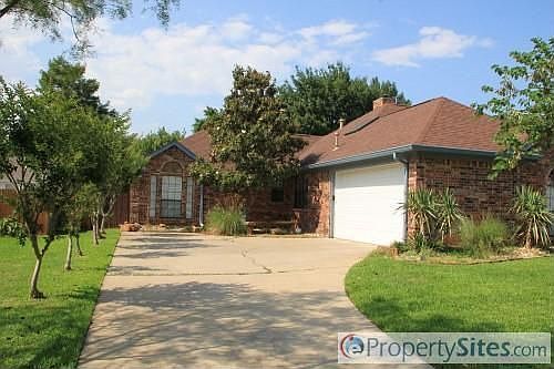 4th image of 809 Teal Ln