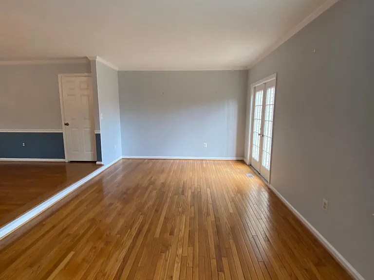 6323 Millwood Ct — Photo 7