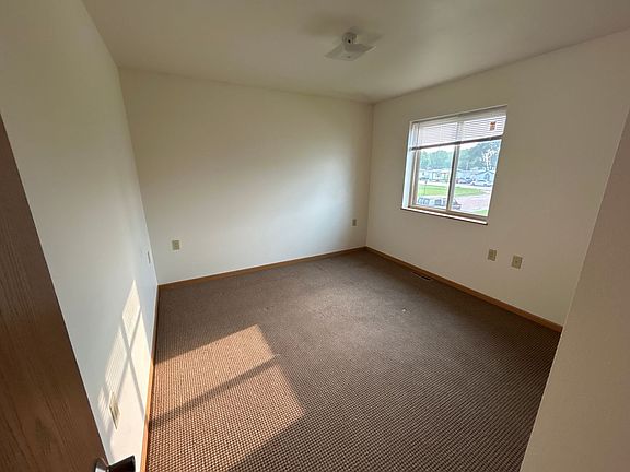 5th image of 295 7th St NW #7