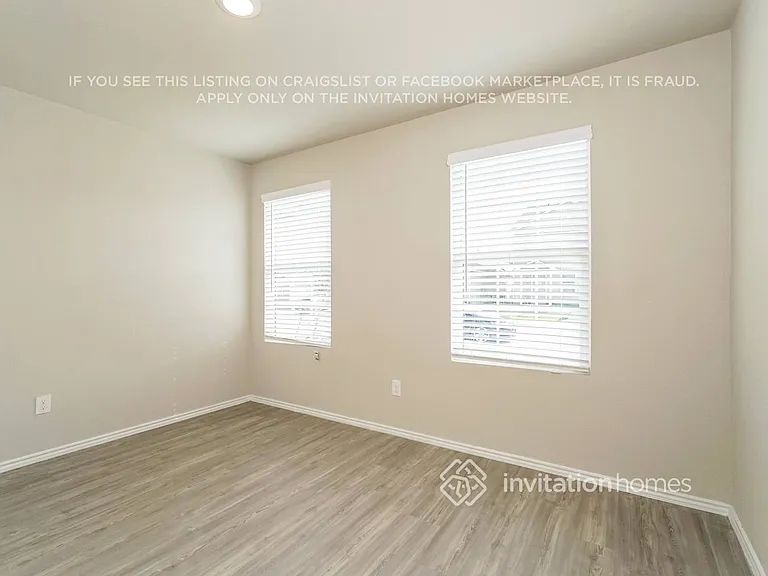 4146 Southton Tarn — Photo 12