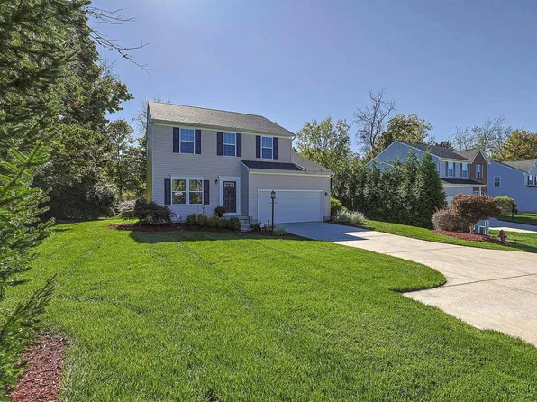 963 Shephard Woods Ct, Batavia, OH 45103