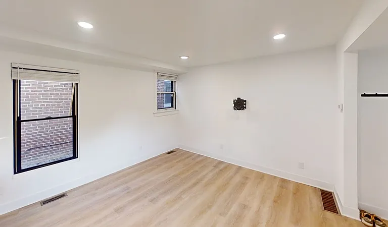 331 E Ann St #2 — Photo 6
