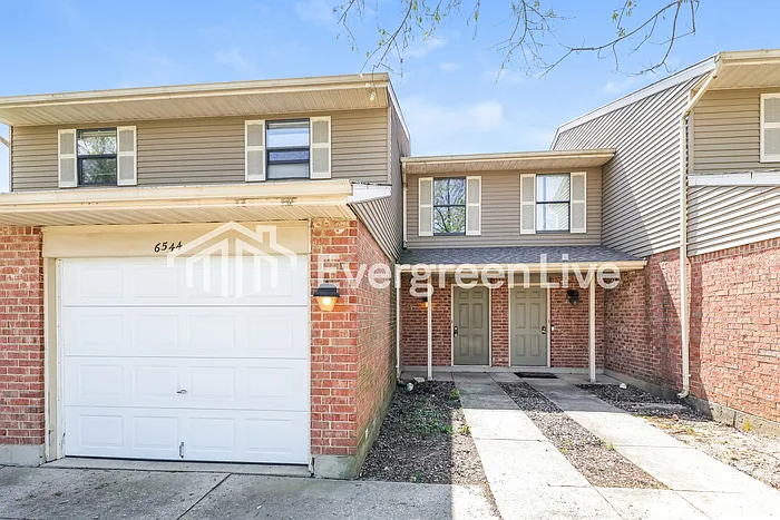 6544 Rolling Glen Dr — Photo 1
