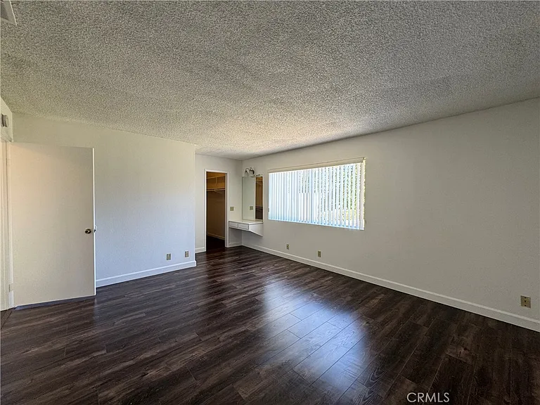 21200 Fibre Ct — Photo 13