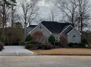 4344 Donerail Dr, Snellville, GA 30039