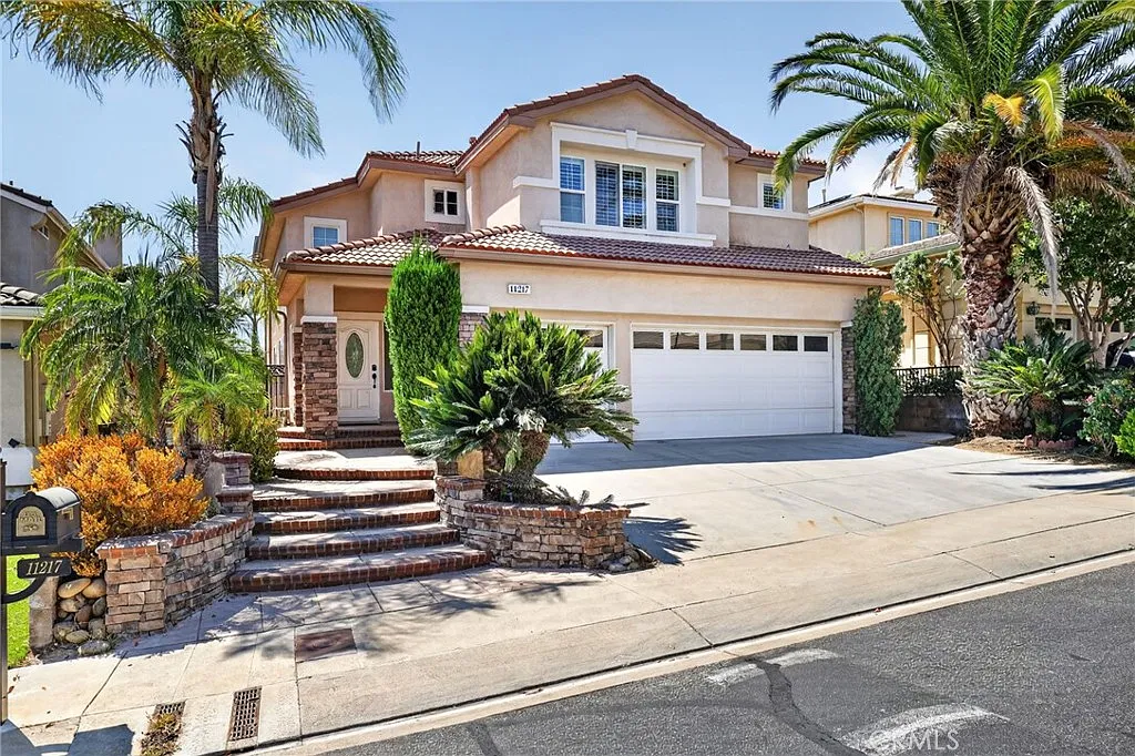 5 bed, 2857 sqft, $6,250 — Photo 1