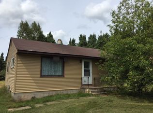 5189 Jack Pine Ln, Gilbert, MN 55741