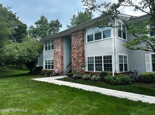 30 Snowberry Ct, Red Bank, NJ 07701
