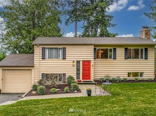 525 94th Ave NE, Bellevue, WA 98004