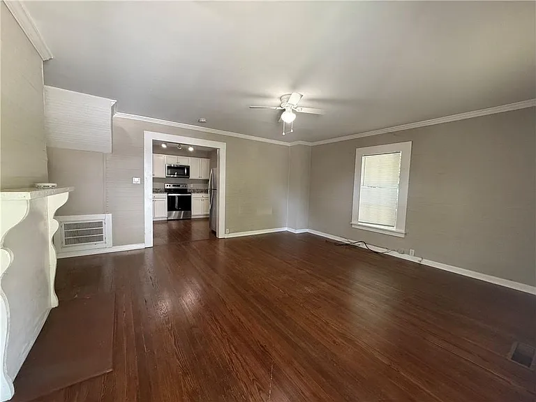 22 Quarry St — Photo 2