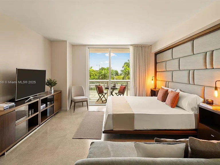 50 Biscayne Blvd #411 — Photo 9