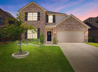717 Kinghaven, Arlington, TX 76016