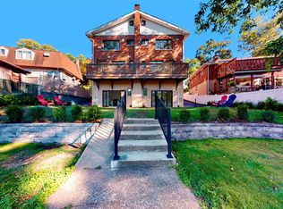 37 Lakeshore Dr, Oakland, NJ 07436