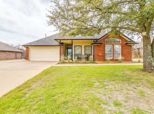 1610 Hyde Park Blvd, Cleburne, TX 76033