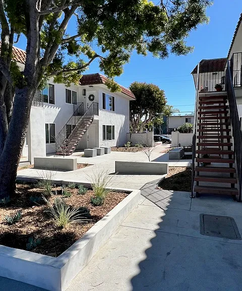 141 Holly Ave — Photo 1