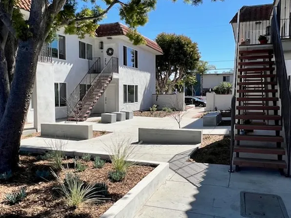 141 Holly Ave, Carpinteria, CA 93013