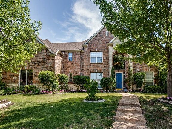 2nd image of 500 Glen Hurst Ct