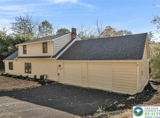 1452 Weyhill Dr, Center Valley, PA 18034