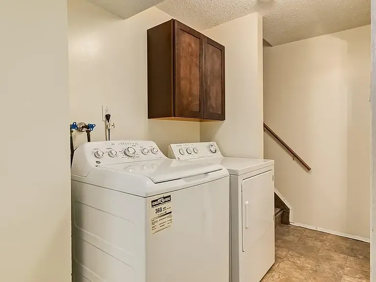 119 Mount Pleasant Dr #6 — Photo 3