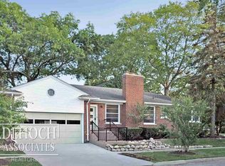 300 Piche St, Grosse Pointe, MI 48236