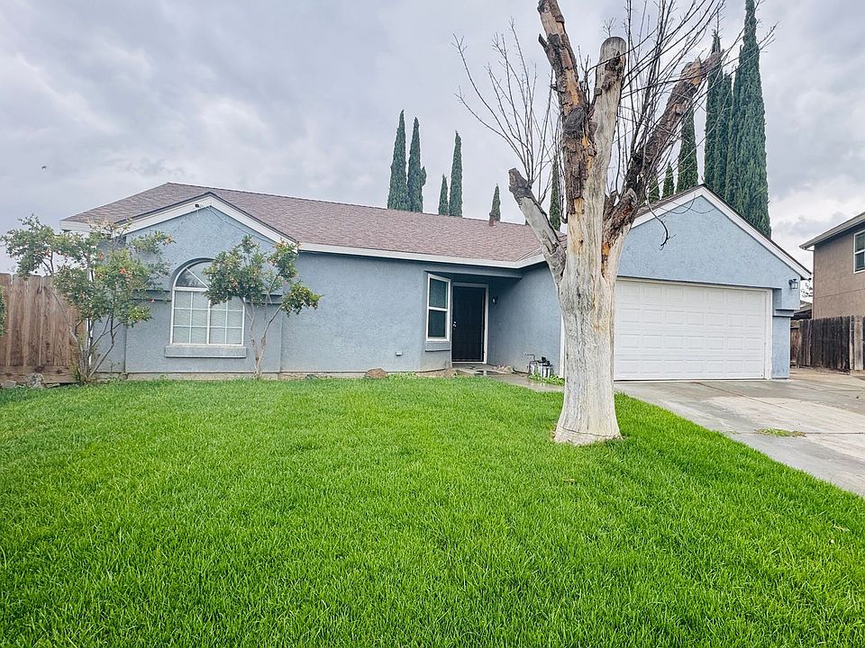 1st image of 827 Mesa Ct