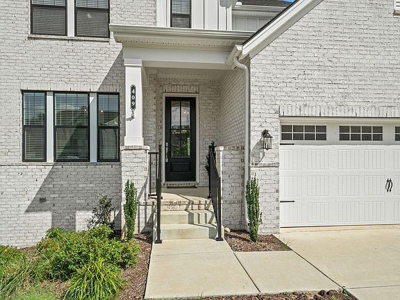 2nd image of 409 Meandering Way
