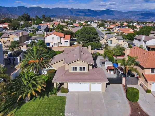 2652 W Via Lindo Dr, Rialto, CA 92377