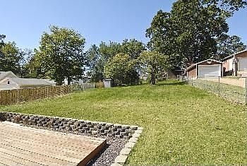 5th image of 24 Fernridge Ave