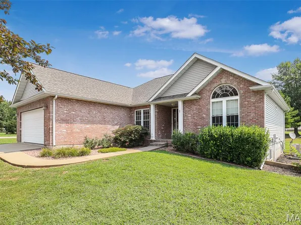 1 Dogwood Ct, Fredericktown, MO 63645