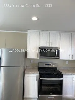 Modern Unit In South Park For Rent — Photo 3